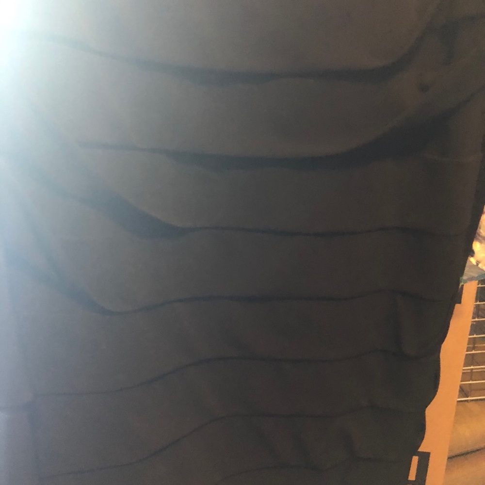Dress - Picture 4 of 5